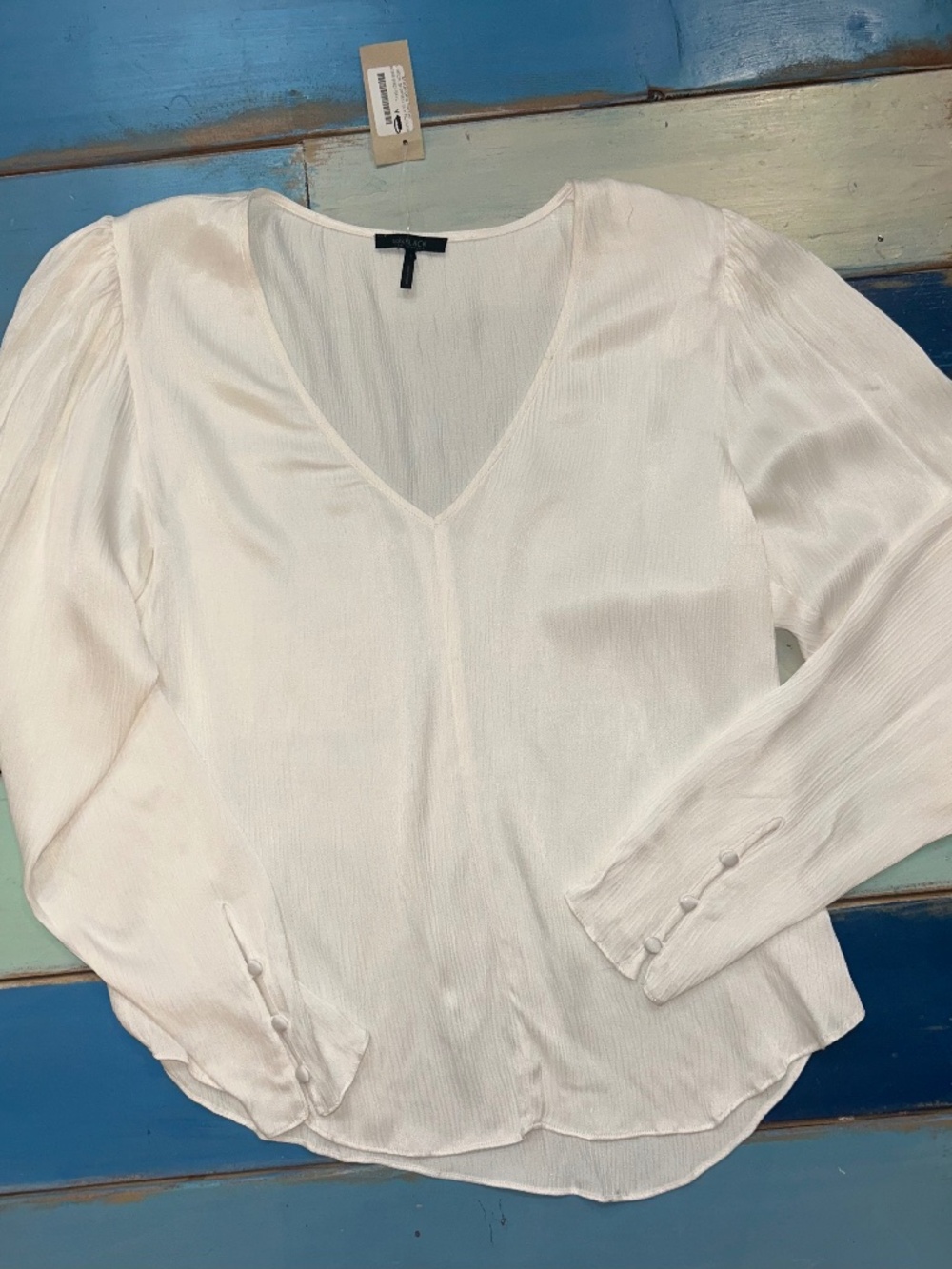 NWT bobi BLACK Los Angeles White V-Neck Textured Blouse Large